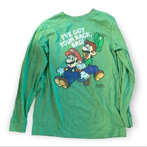 ❤️ Mario long sleeve tee